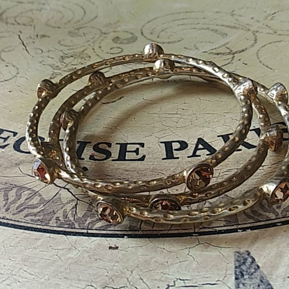 Bracelet    - Picture 2 of 8